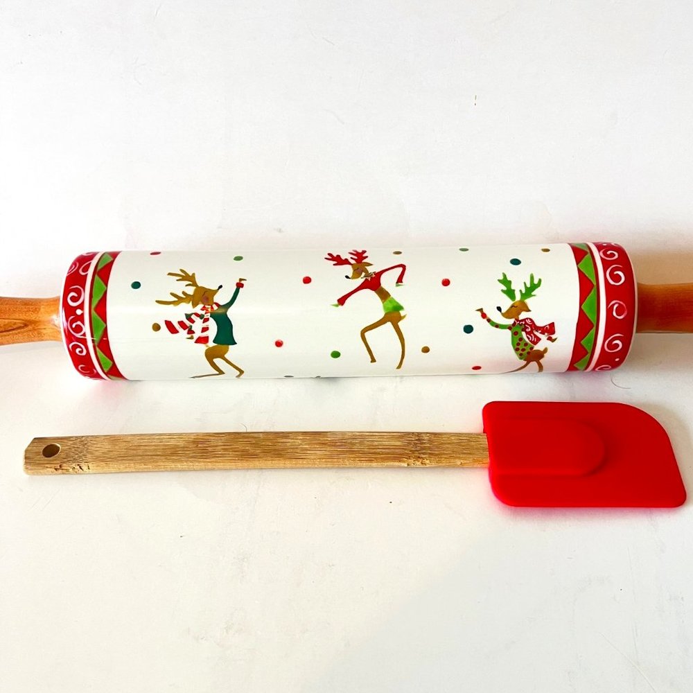 KitchenAid Slider Cookie Sheet, CounterArt Reindeer Rolling Pin & Spatula Set - Picture 4 of 16